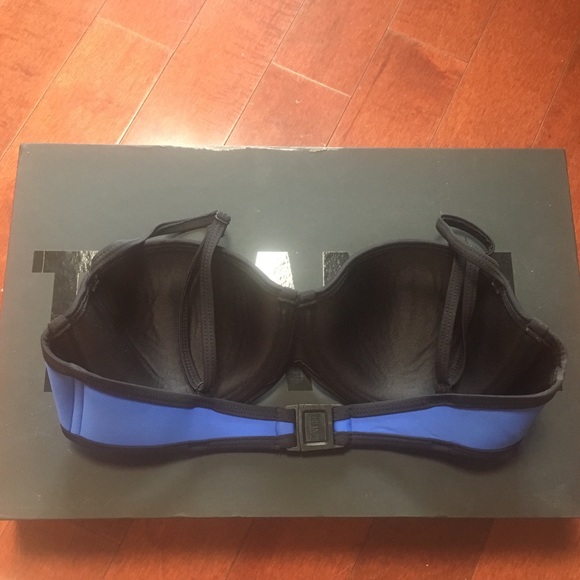 Poppy blue crush bikini top! - Picture 2 of 6